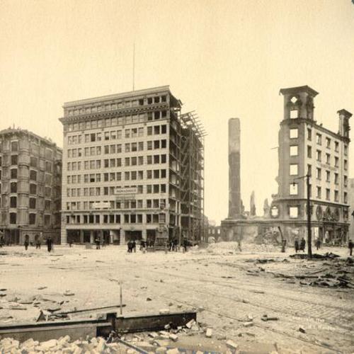 [Monadnock building damaged after the 1906 earthquake and fire]