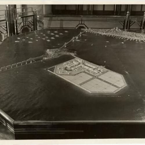 [Model showing the completion of the Bay Bridge, Golden Gate International Exposition on Treasure Island]