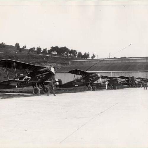 [Airplanes at Crissy Field]