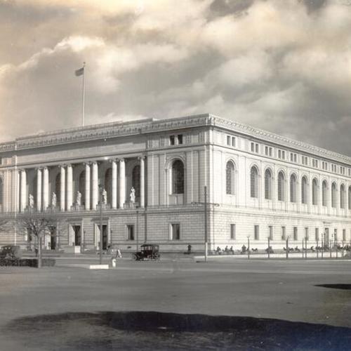 [Exterior view of Main Library in 1930's]