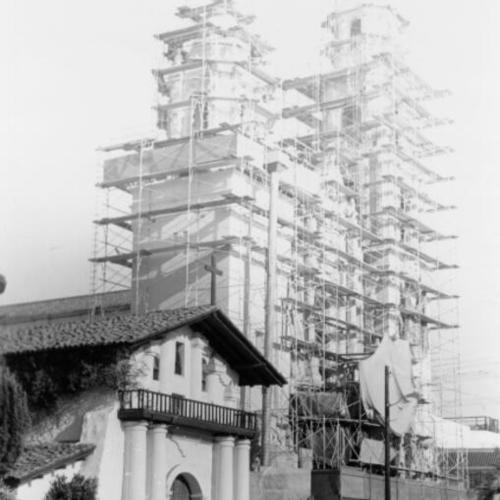 [Construction of Mission Dolores church]