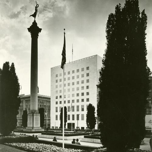 [View of I. Magnin from Union Square]