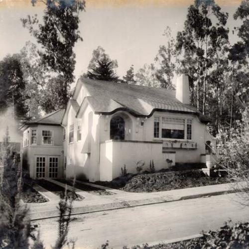 [House in Westwood Park]