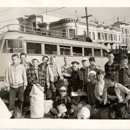 [Boys Club members and campership boys ready to board bus for trip to Camp Marwedeland in Mendocino County]
