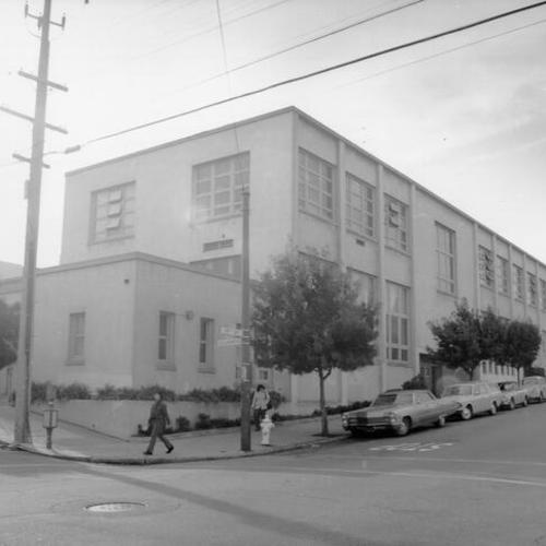 [View of Douglas School at 19th and Collingwood streets]