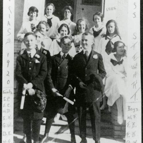 [Graduation of Fall class 1920 from Jefferson Elementary School]