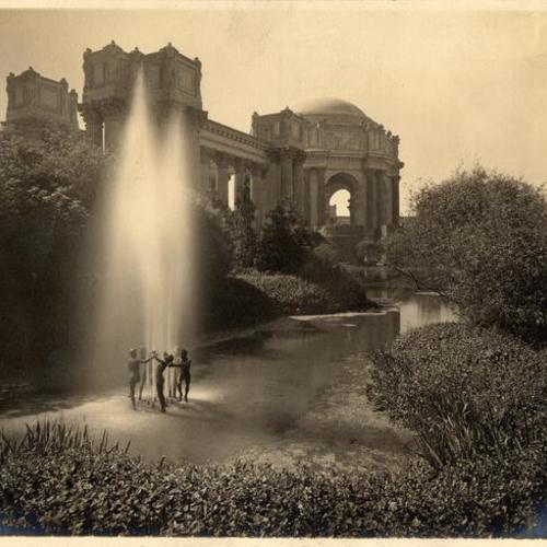 [Wind and Spray at the Panama-Pacific International Exposition]