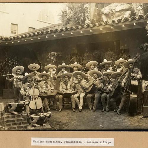 Mexican musicians, Tehuantepec, Mexican Village
