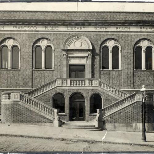 [Former North Beach Branch Library at 1141 Powell Street (now Chinatown Branch)]