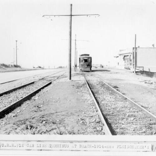 United Railroad number 12 line terminus at Beach - 1914 - now Fleischaker's