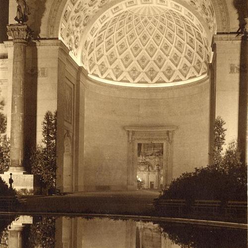 [Half Dome at Court of Four Seasons at the Panama-Pacific International Exposition]