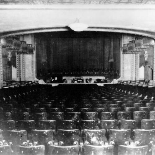 [Interior of Imperial (United Artists) Theater]