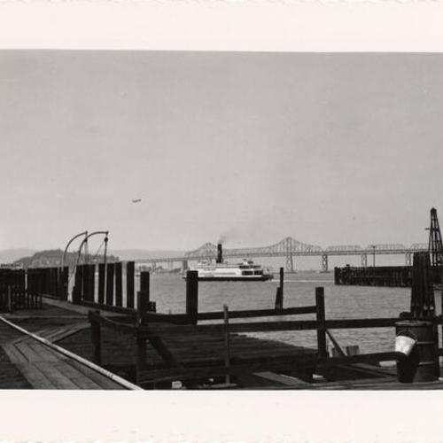 [View from the dock of the ferryboat "Berkeley" with the Bay Bridge in the background]