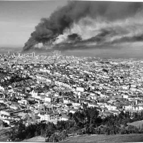 [View of fire on Treasure Island from San Francisco]