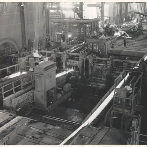 [Interior of Bethlehem Steel Company's South San Francisco plant]