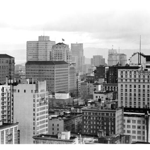 [View of San Francisco skyline]