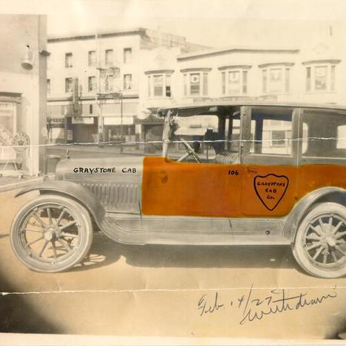 [Graystone Cab Company taxicab at 3rd and Townsend depot]