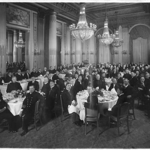 [Banquet at the Panama-Pacific International Exposition]
