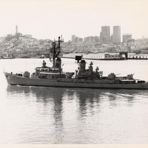 [Arrival of U.S.S. Lynde McCormick at San Francisco Bay]