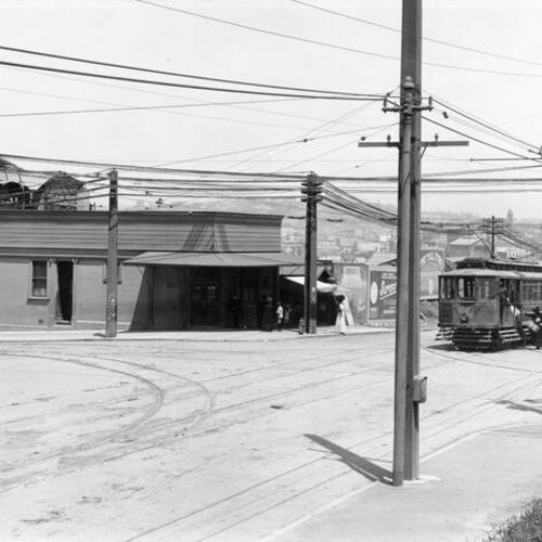 [Street car at Bryant and 16th Street]