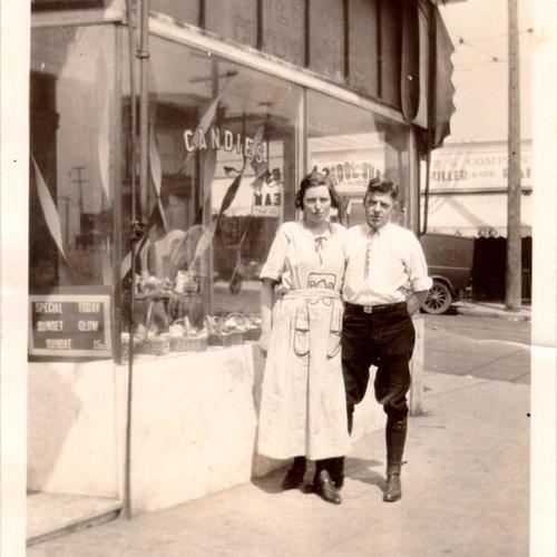 [Hermini Straub Baxter and James Baxter at corner of Chenery & Diamond about 1917]