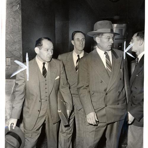 [Harry Bridges at federal court to face conspiracy and perjury charges]