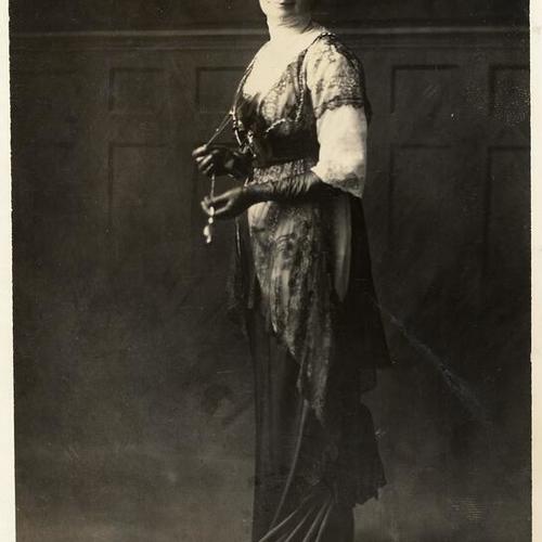 [Mrs. I. Lowenberg, official for Panama-Pacific International Exposition]