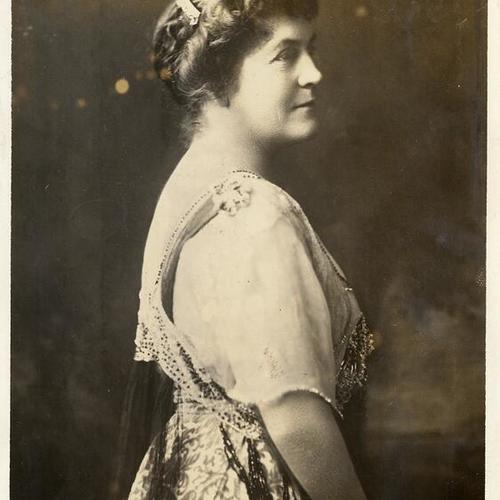 [Mrs. Philip E. Bowles, official for Panama-Pacific International Exposition]