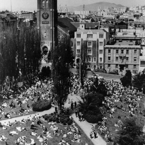 [Crowd of people at St. Mary's Square on Good Friday in 1951]