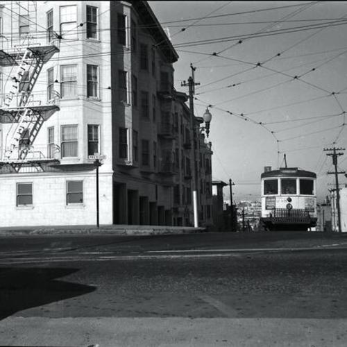 [Sutter street and Presidio avenue looking east at outbound #1 line car 245]