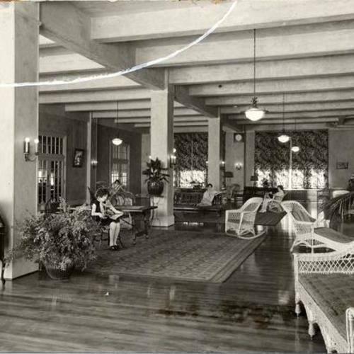 [Lounge area in Pacific Telephone & Telegraph Company building]