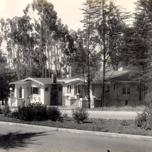 [Houses in the Westwood Park district]