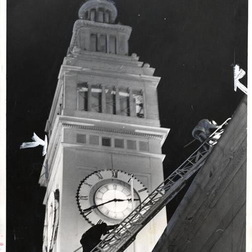[Firemen fighting a fire at the Ferry Building]