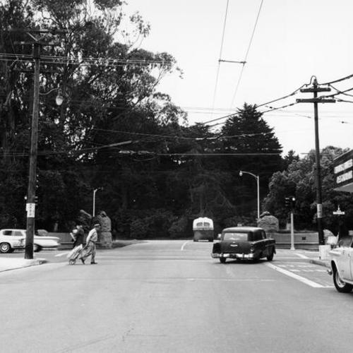 [8th Avenue entrance to north side of Golden Gate Park]