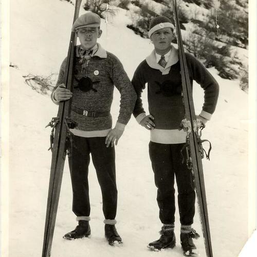 [Alf Engen (left) winner of Tahoe Ski tournament with his brother, Sverre Engen]