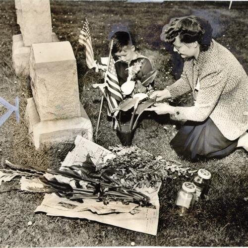 [Mrs. Lois Hegerhorst and her son Carl at National Cemetery in the Presidio]