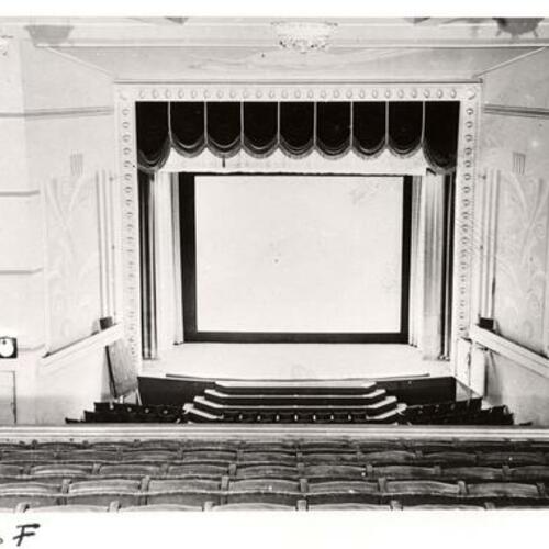 [Interior of the Verdi Theatre]