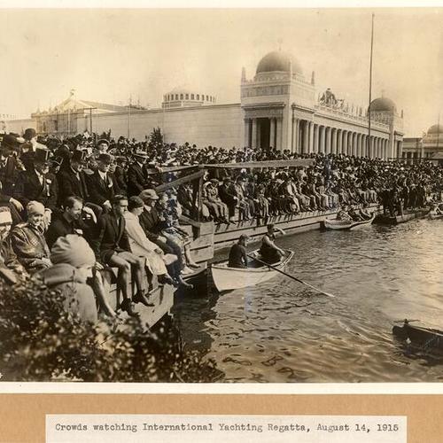 Crowds watching International Yachting Regatta, August 14, 1915