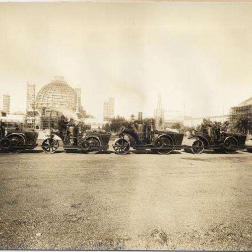 [Steam rollers at construction site of the Panama-Pacific International Exposition]