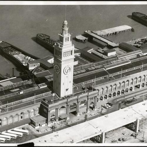 [Construction of Embarcadero Freeway section by the Ferry Building]