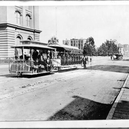[Geary Street Line cable car]