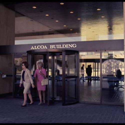 Alcoa building entrance at Maritime Plaza