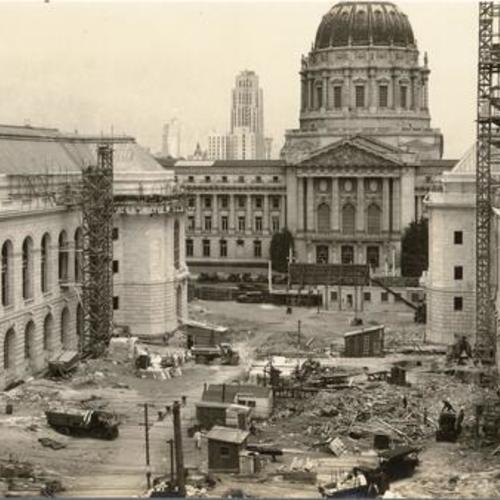 [Construction of War Memorial Opera House]