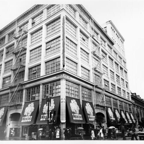 [H. Liebes department store at the corner of Grant Avenue and Geary Street]