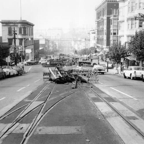 [California Street, view East of Hyde]