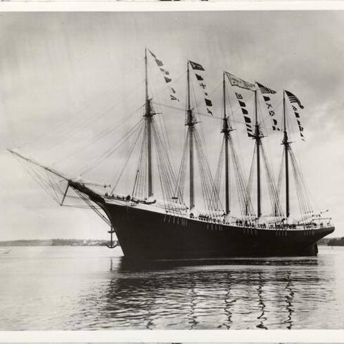 [Wood, 5-masted steam schooner "Cora F. Cressy"]