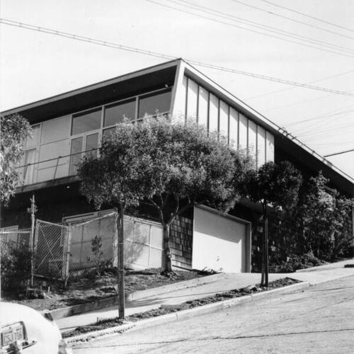 [House at 20th and Wisconsin streets in the Potrero District]