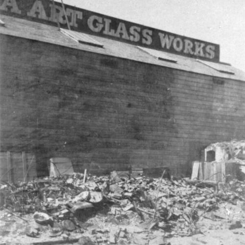 [Temporary building of the California Art Glass Works at 938 Howard Street]