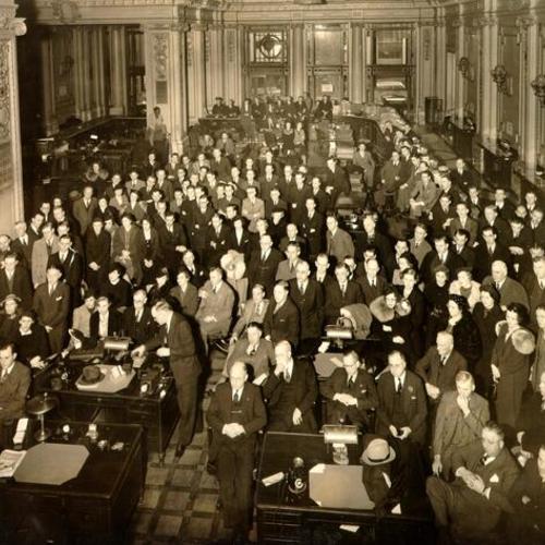 [Large group of bank employees from an unidentified bank]