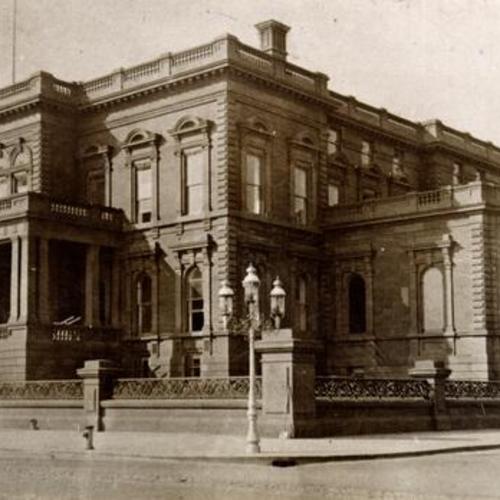 [Pacific Union Club at 1000 California Street, formerly residence of James Flood]